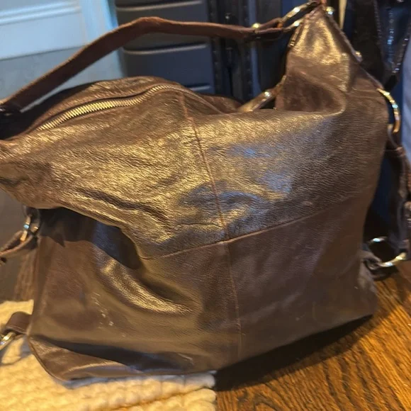 Brown leather TANO shoulder bag - Picture 6 of 6